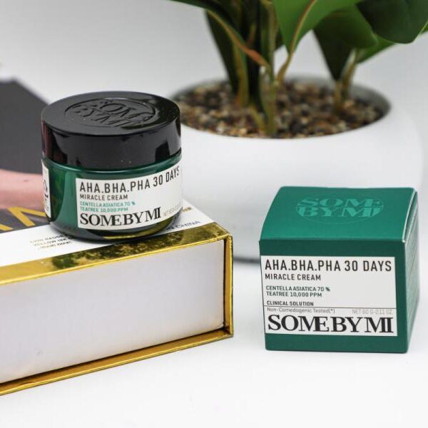 مرطب   SOME BY MI    سم باي مي          رقم كرتونة   51-56