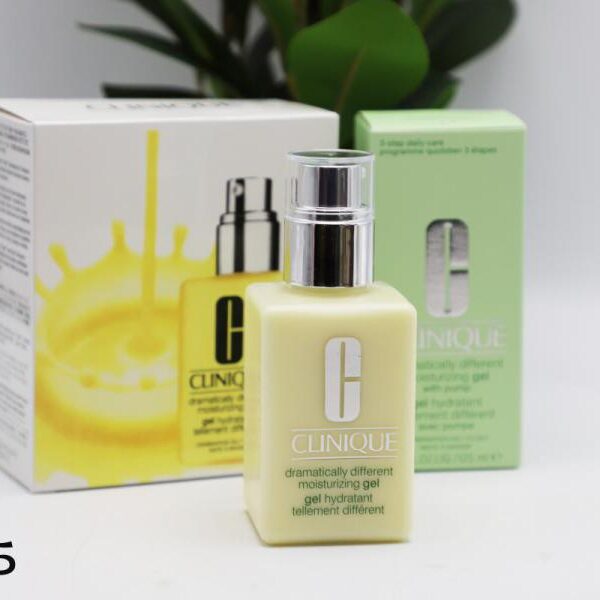 فاونديشن    CLINIQUE   كليونيك    125مل      رقم كرتونة   51-95