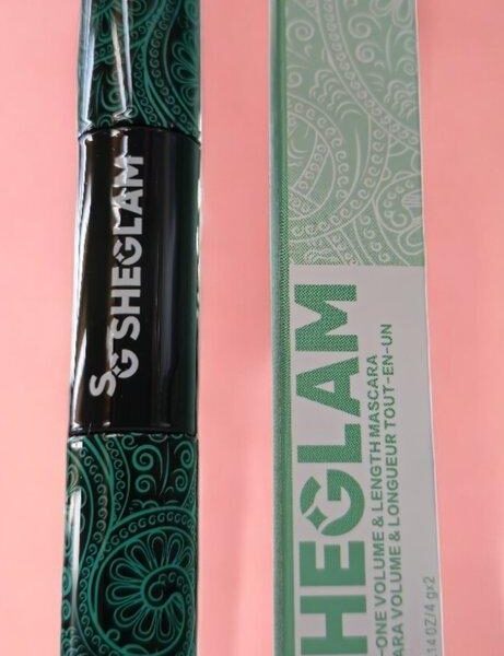 ماسكارا مقاومة للماء اسود SHEGLAM شي جلام 4 غم SG110